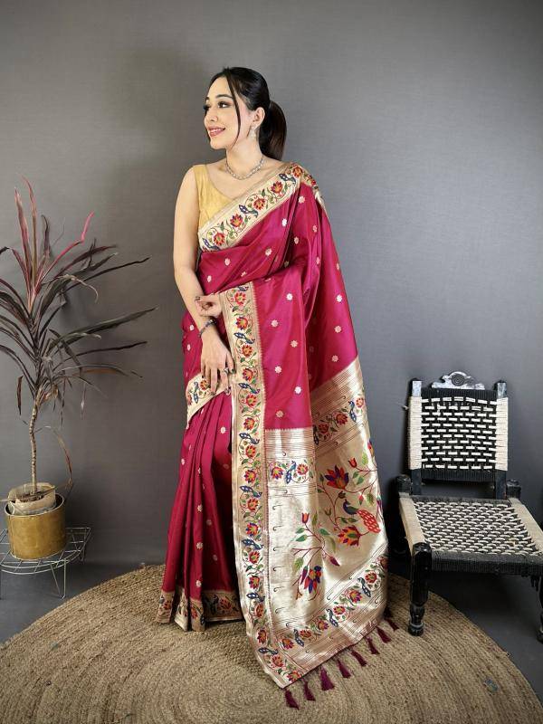 Malhar mayur paithani Saree manufacturer in Delhi